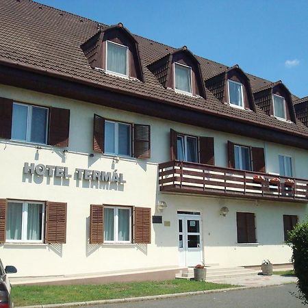 Hotel Termal Tiszaújváros Extérieur photo